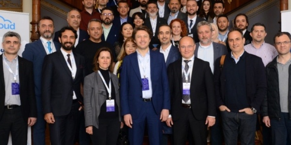 Değişen İş Dünyası İçin Etkin Finans Bulutu Çözümleri